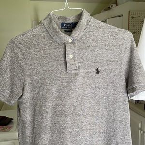 Men’s grey Polo shirt